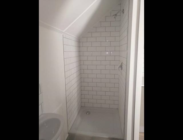 1 BEDROOM PROPERTY TO RENT IN RONDEBOSCH